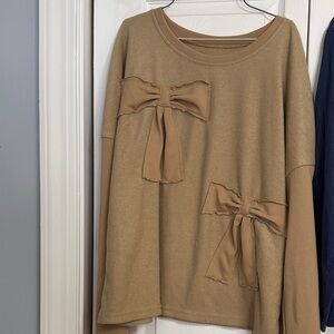 Women's Bow-Accent Long Sleeve Sweater - Tan